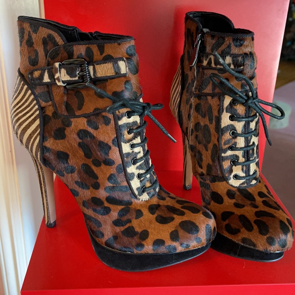 Sam Edelman bootie - Picture 3 of 6